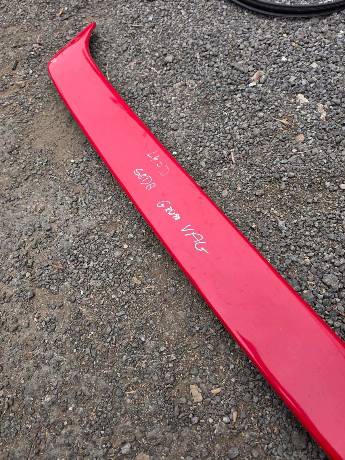 Spoiler coffre VAG Volkswagen Skoda Seat Audi 324234234244