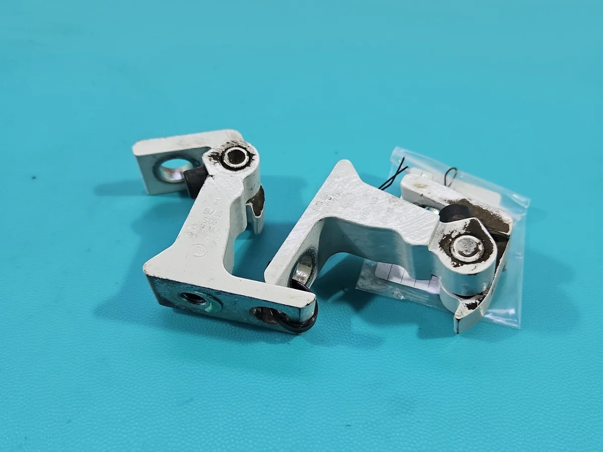 Cerniera Porta Posteriore Destra Skoda Citigo 8K0831402K