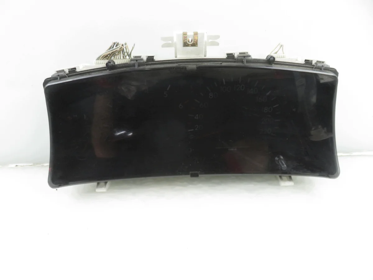 Compteur Toyota Corolla 2.0 D-4D M1156025-838001H310