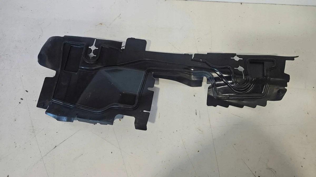 Volante Ar Direito Peugeot 308 T9 9818196080