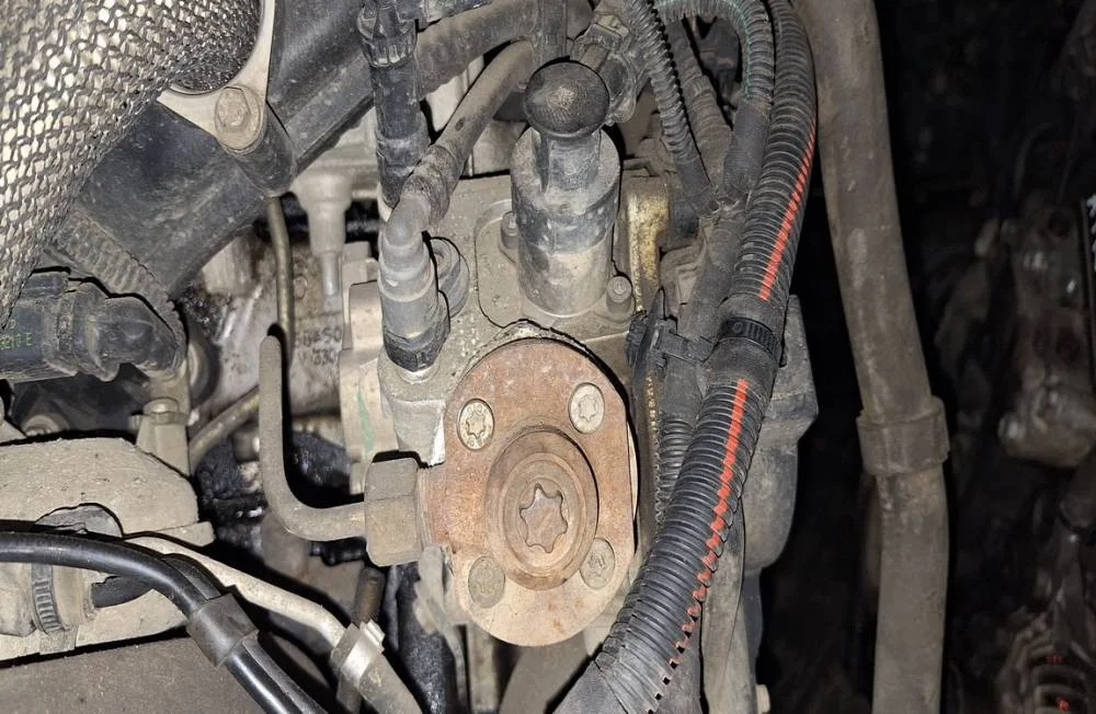 Bränslepump Citroen C3 1.4L EIS3123888