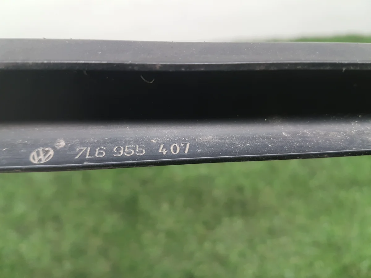 Pyyhkimien varsi Volkswagen Touareg 7L0955407