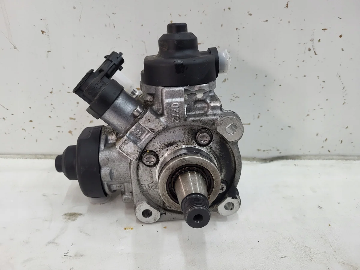 Brandstofpomp 0445010858 Jeep Maserati 3.0 CRD