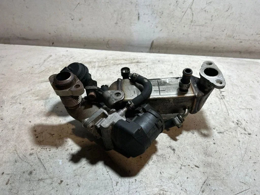 BMW N57 3.0 Diesel Radiateur EGR 780544607