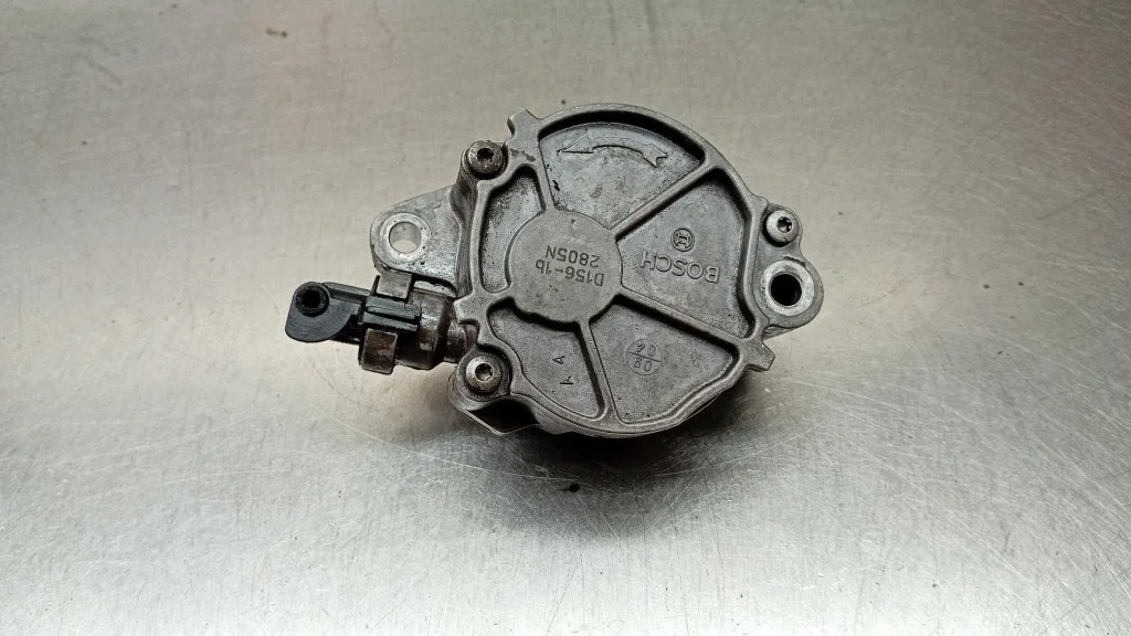 Pompa vuoto D156-1B Ford Volvo Citroen Peugeot 1.6 TDCI