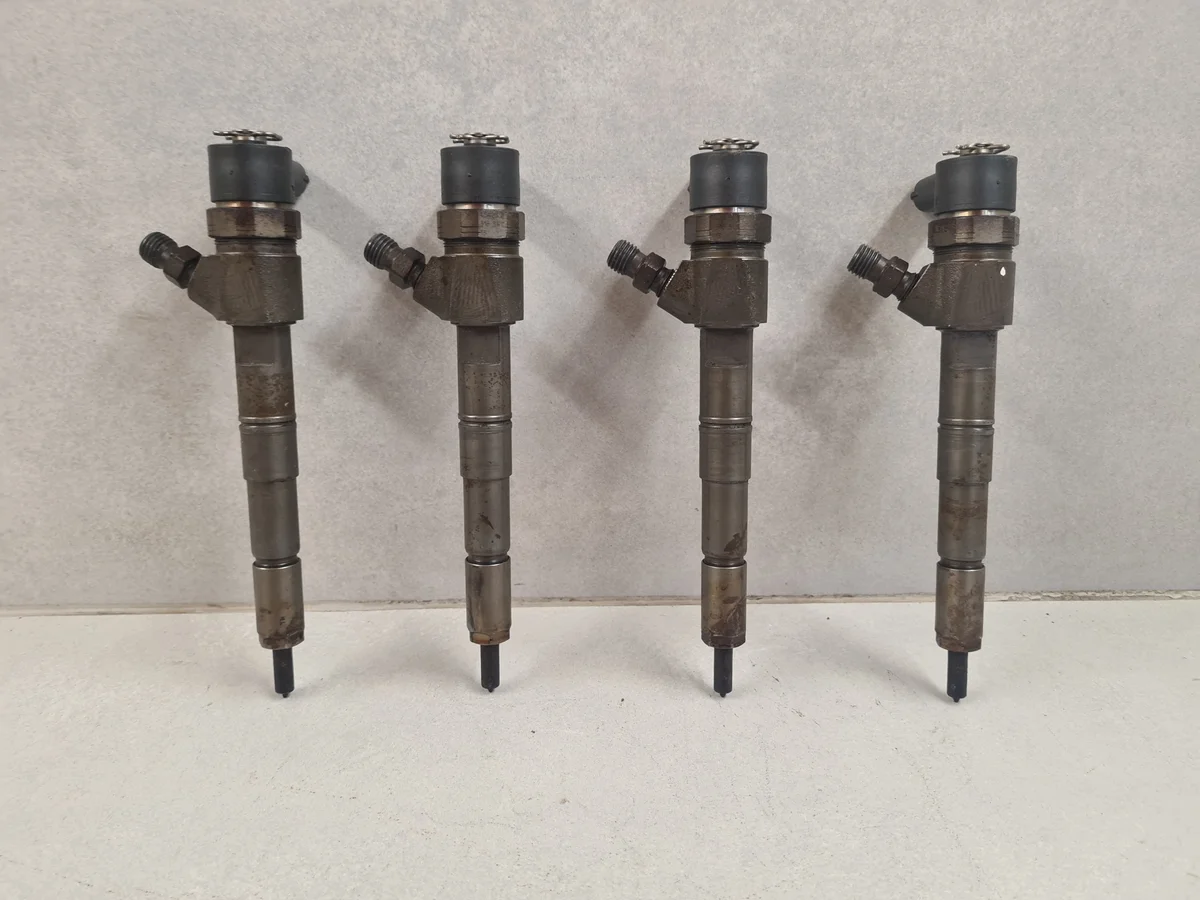 Injecteurs Opel Insignia A 2.0 CDTI 0445110423