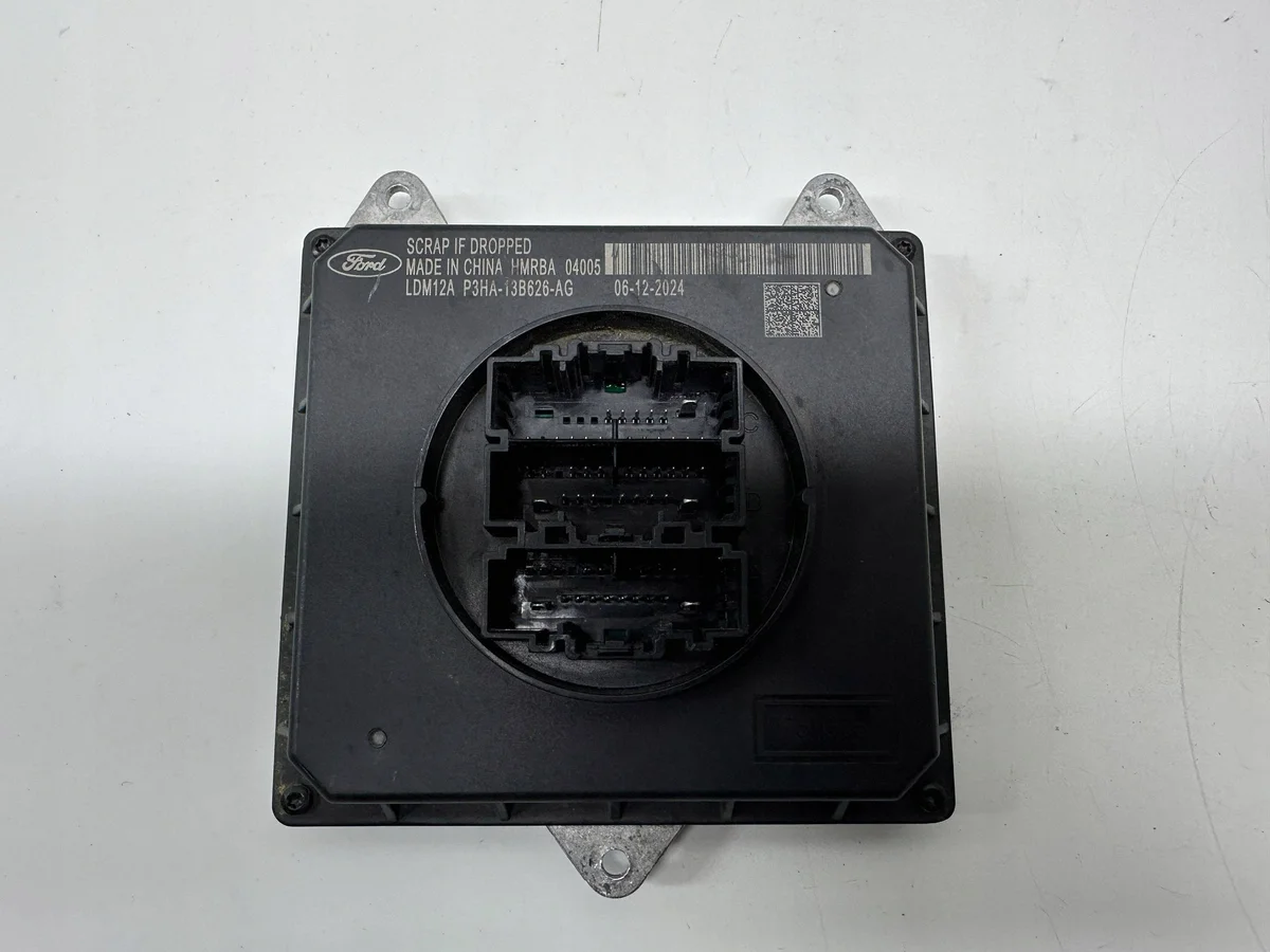 Ford Mustang Xenon-muunnin P3HA13B626AG