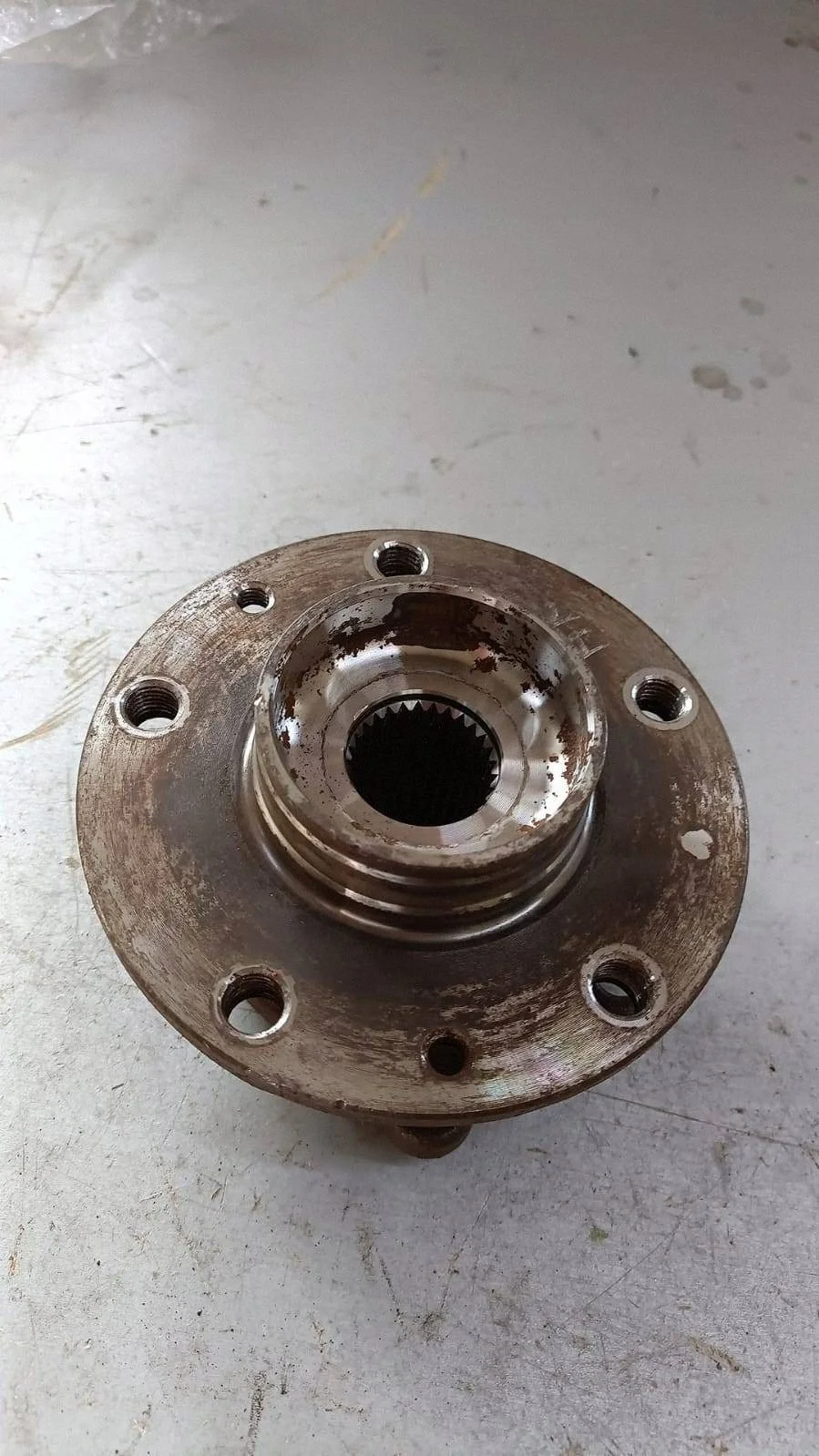Wielnaaldlager voorzijde Nissan Qashqai 402024EA1A