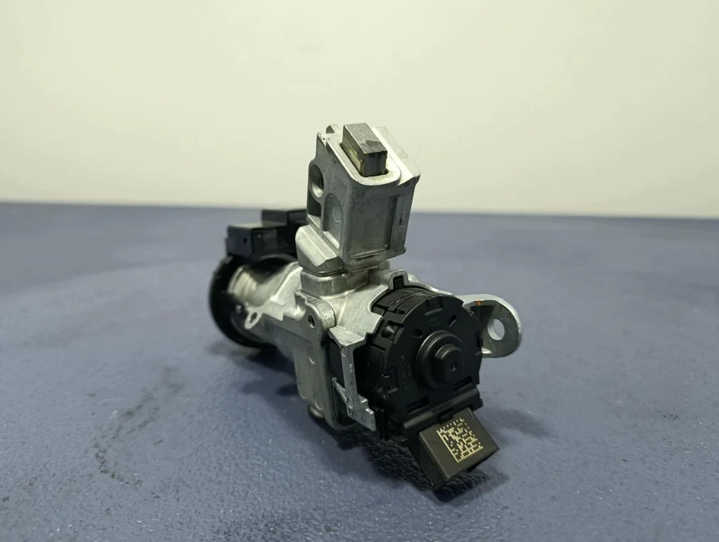 Interruptor de encendido Ford Puma H1BC-3F880-AB image 10