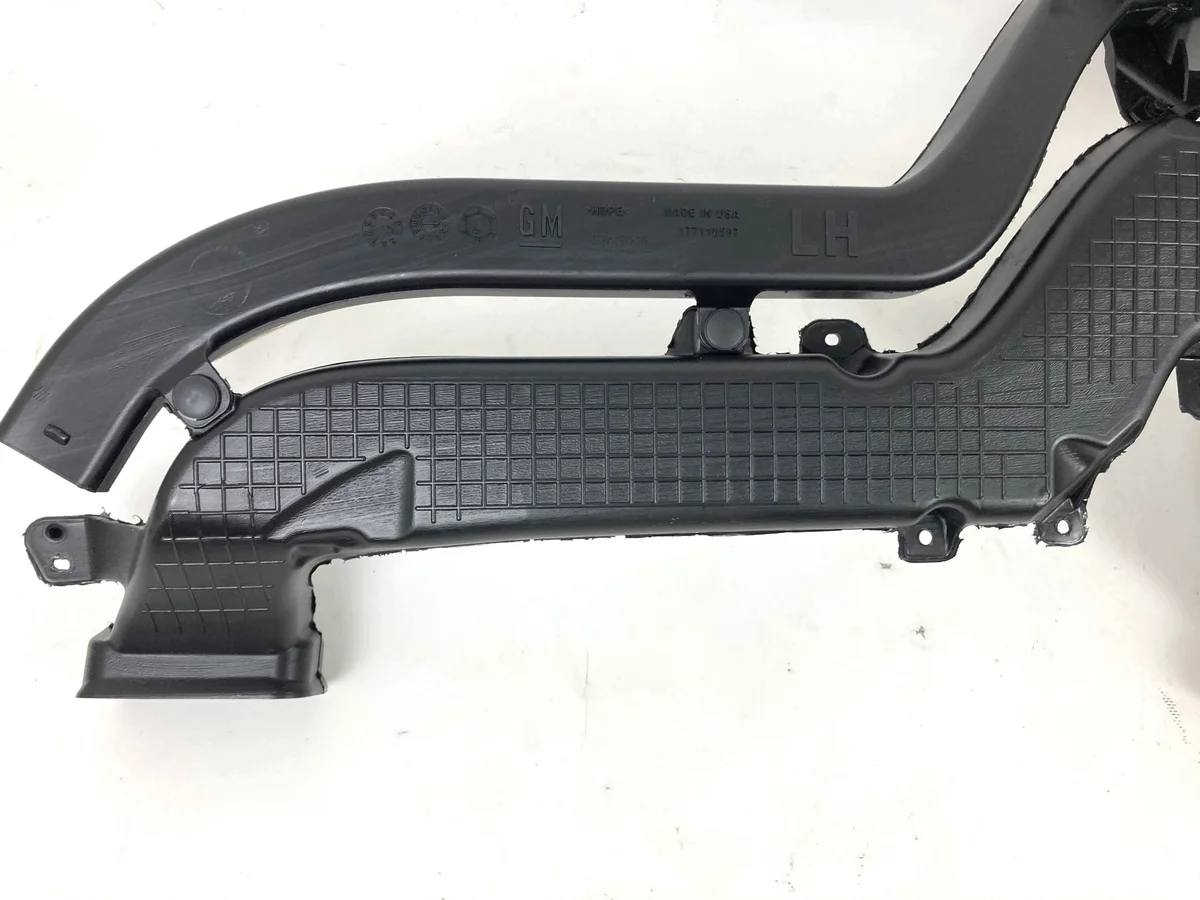 Chevrolet Corvette C8 Air Ducts 85670569
