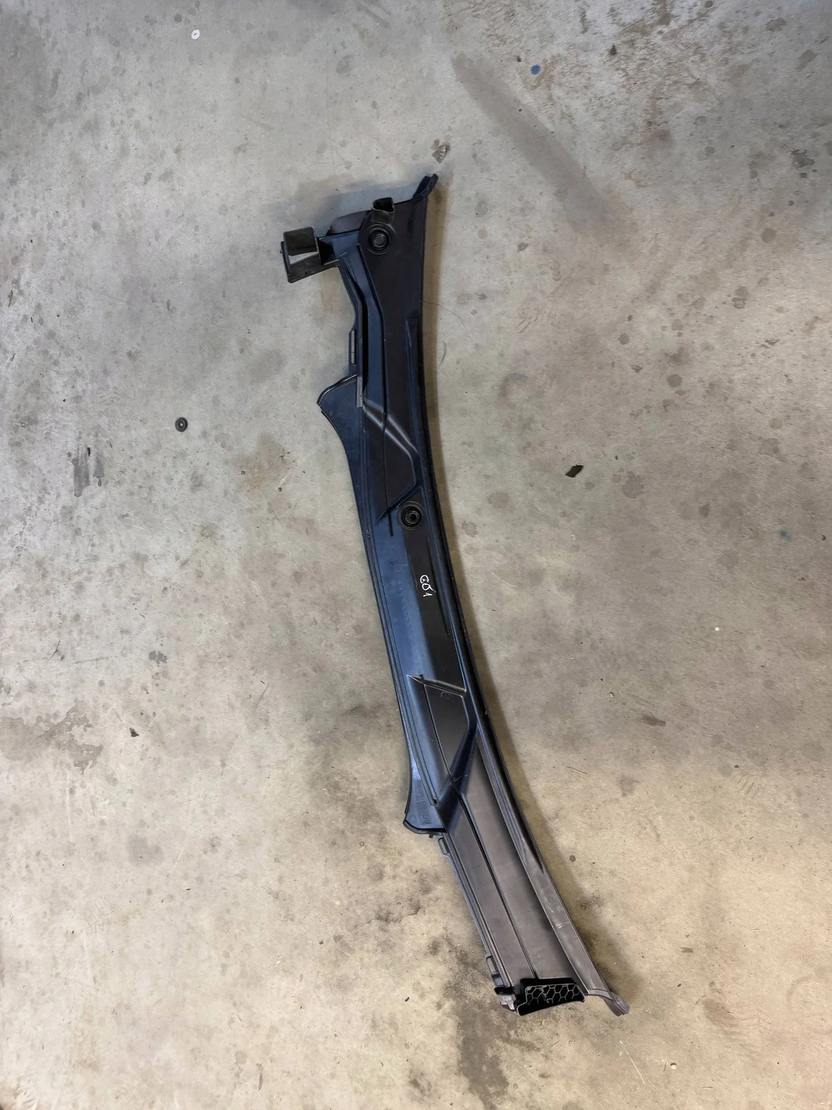 BMW X3 G01 Under Wiper Cowl Panel 7399015