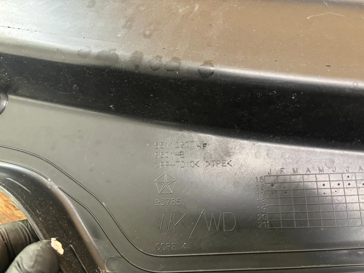 Windshield Cowl Dodge Durango III 55112907AF image 5