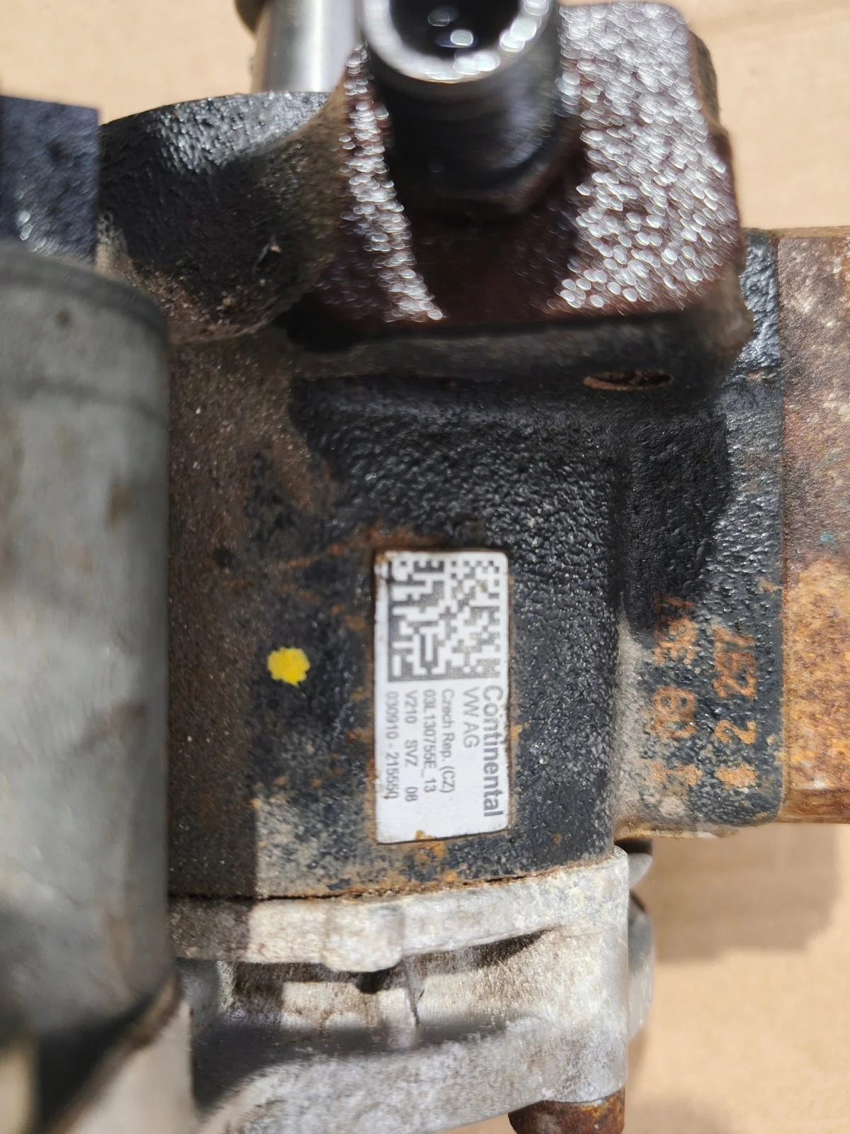 Continental Injectiepomp 03L130755E image 3