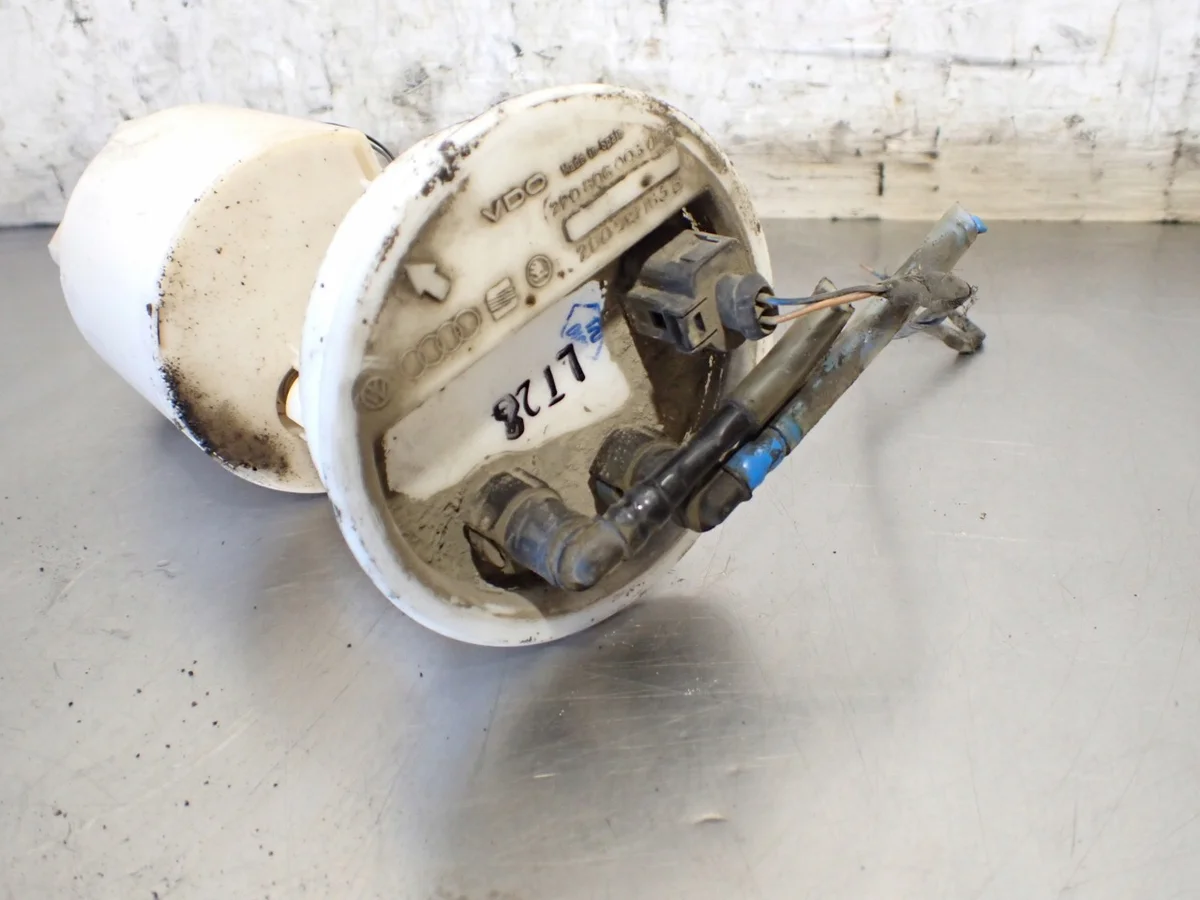 Volkswagen LT 2004 Pompe à carburant 2D0919183B