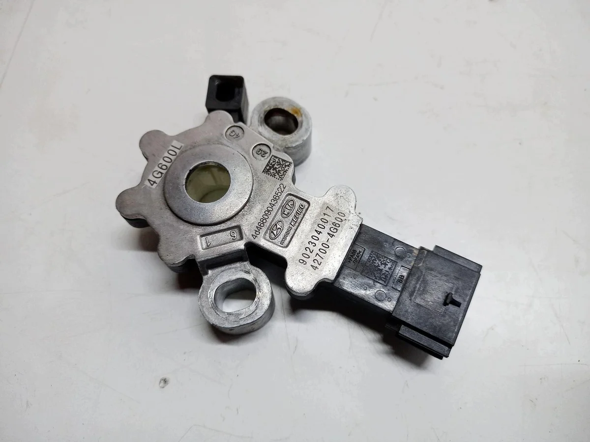 Sensor Caixa de Velocidades Kia Sportage 1.6 T-GDI 42700-4G600