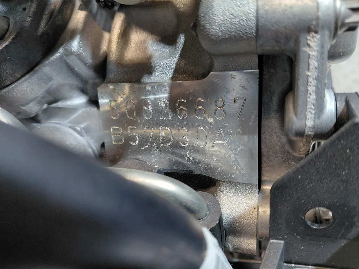 BMW Engine Block B57D30A 2473237 image 3