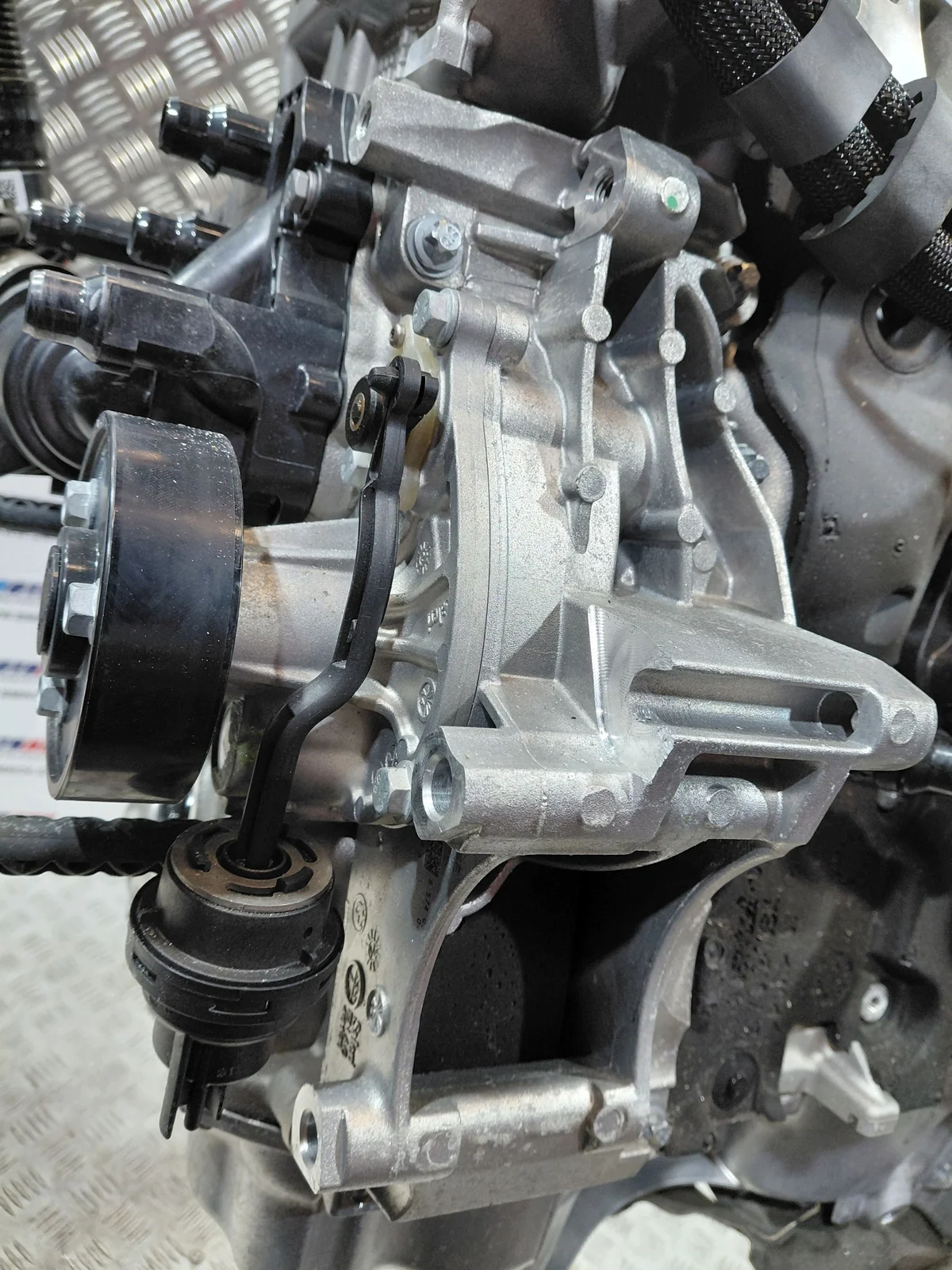 BMW Engine Block B57D30A 2473237 image 10