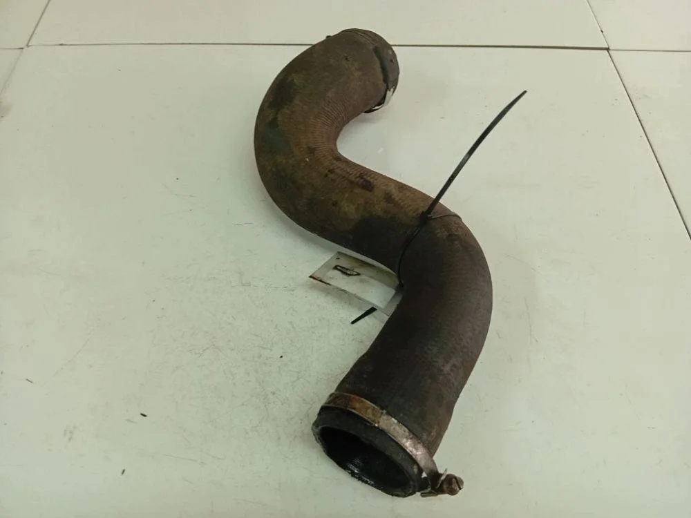 Citroen C5 Intercooler Hose EIS3105772 image 3