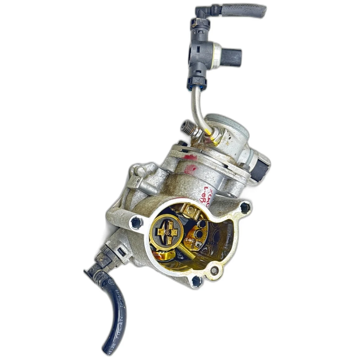 Brandstofpomp Volvo XC40 31480558