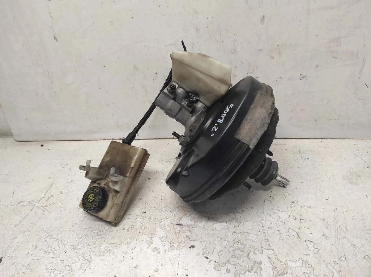 Peugeot 5008 Bremskraftverstärker 9682650980