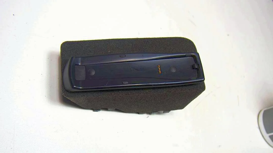 Porsche Cayenne II 92A bas för telefon 7P5867674 41000470A