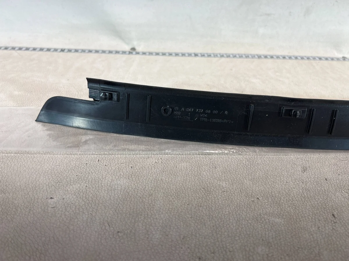Modanatura porta posteriore destra Mercedes GLB H247 A2477376800
