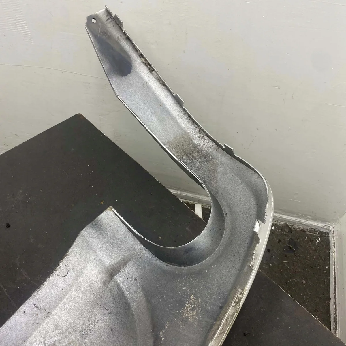 Volvo V40 Rear Bumper Diffuser 796444 image 10