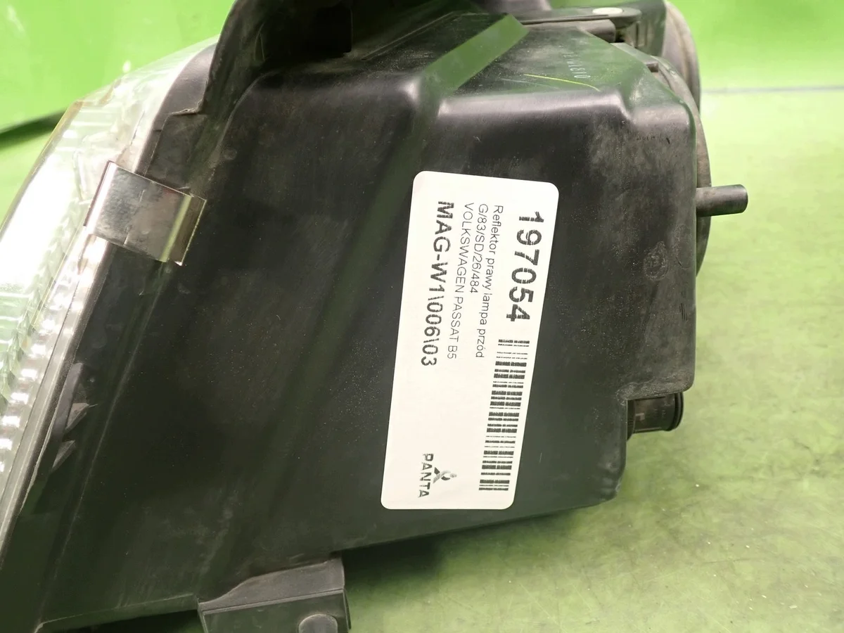 Phare droit VW Passat B5 TYC 20-5079 thumbnail 10