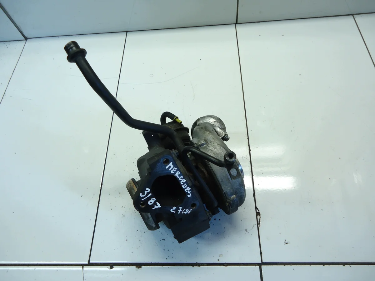 Turbo A6120960499 Mercedes-Benz