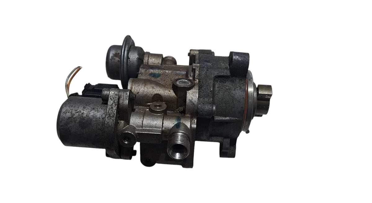 Bomba Injetora BMW 3 F31 7537320