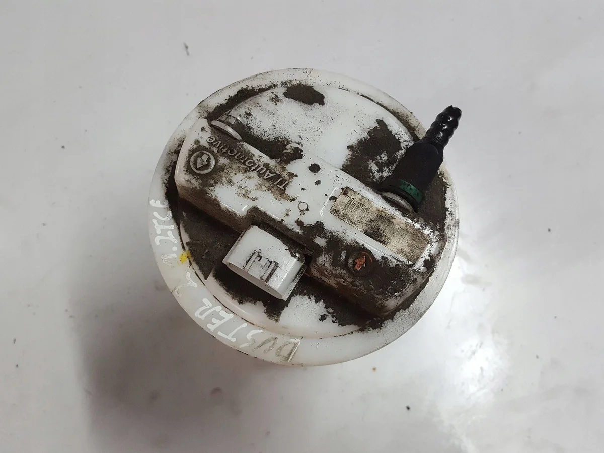 Pompe à carburant Dacia Duster 1.2 TCE 172024983R