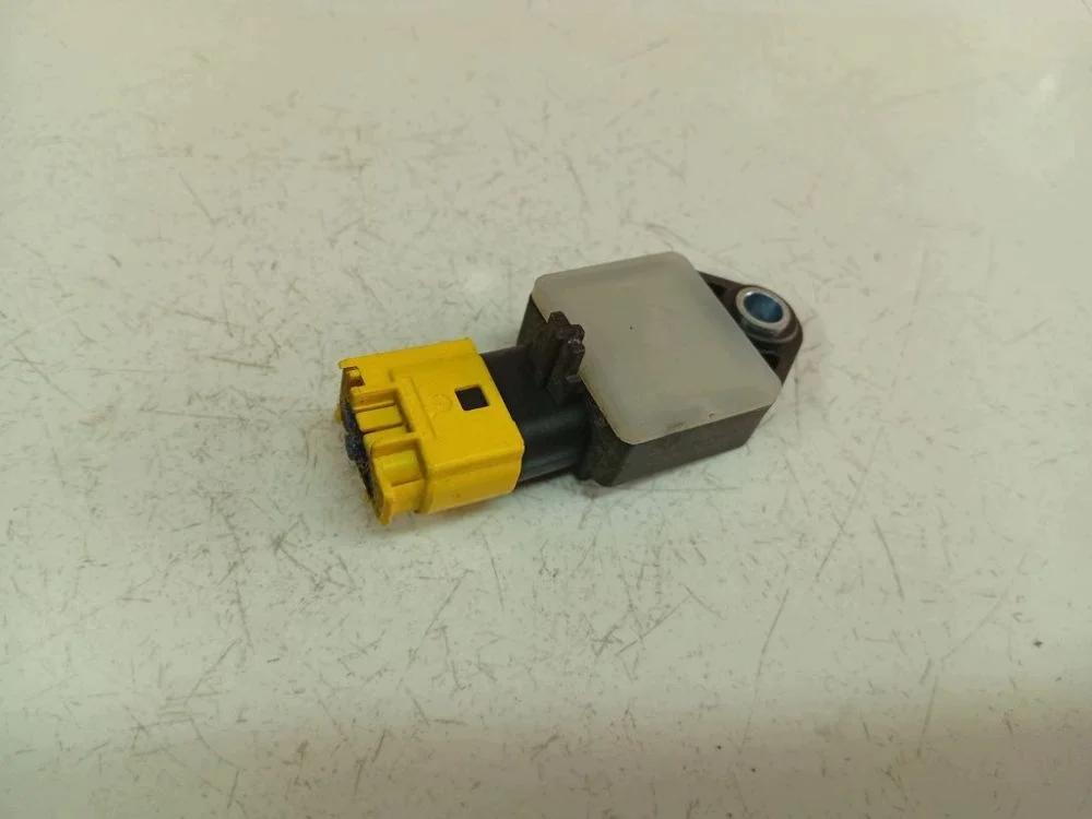 Airbagsensor Mercedes-Benz B-Klasse A1698210451