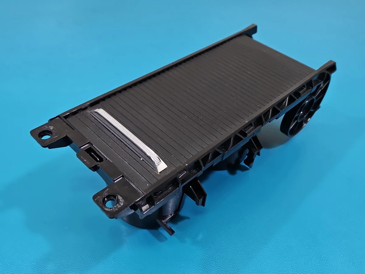 Hållare för dryck Skoda Octavia IV 5E3862531A