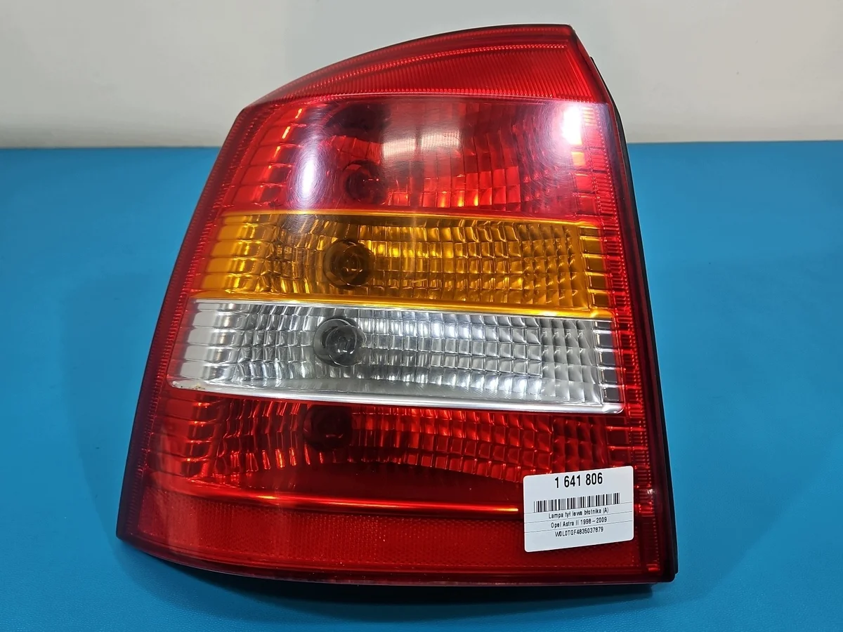Opel Astra II G Lamp achter links