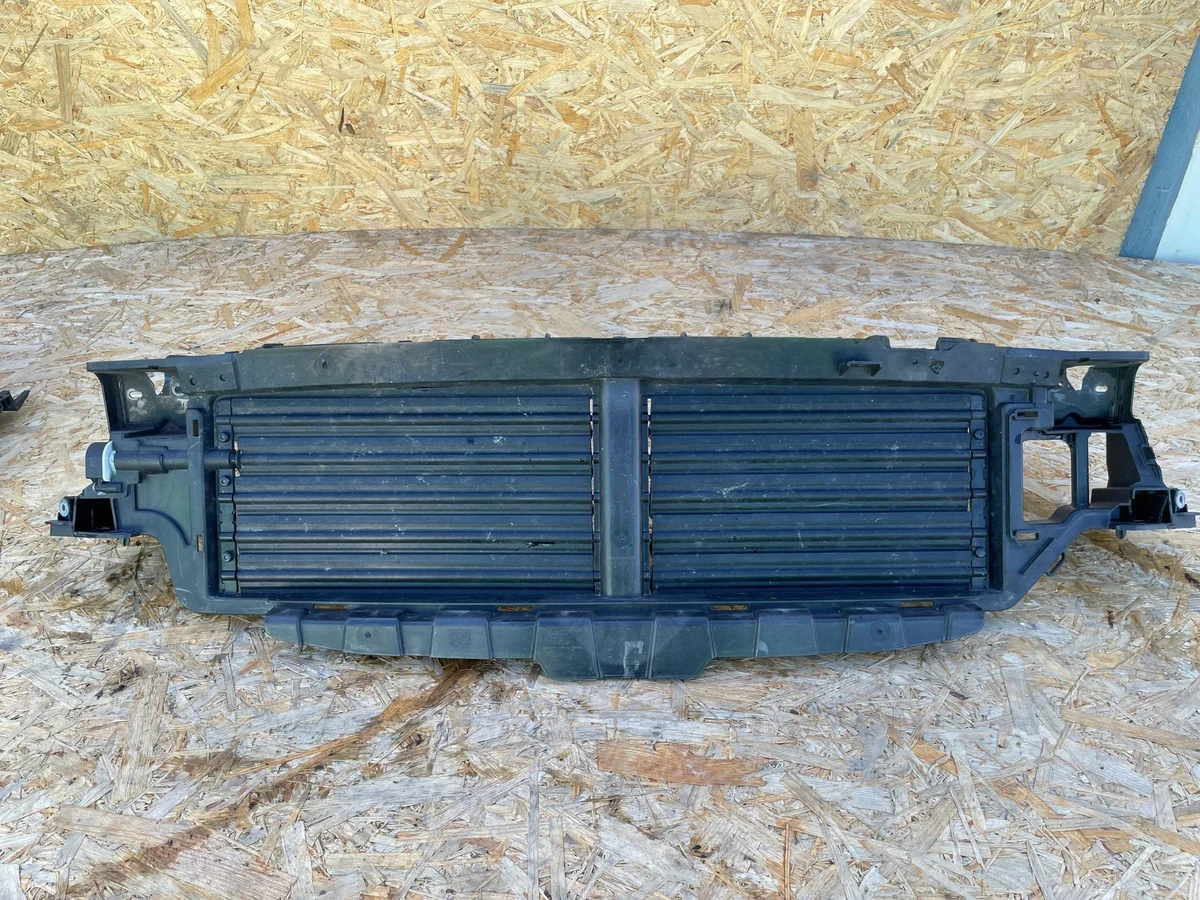 Volvo XC60 32345497 Rejilla de ventilación de aire 1129689XX