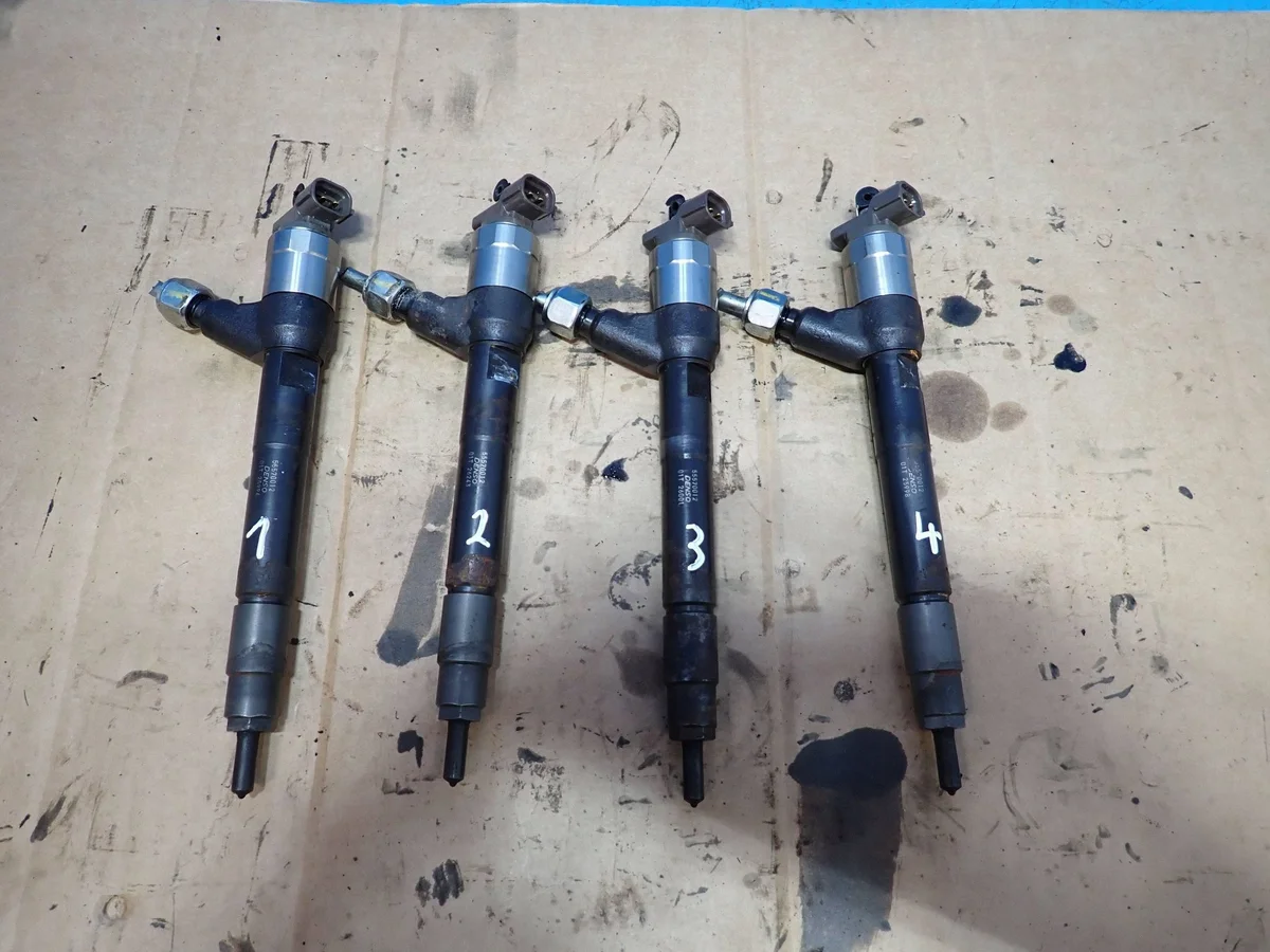 Ruiskutussuutin Opel Diesel 55570012