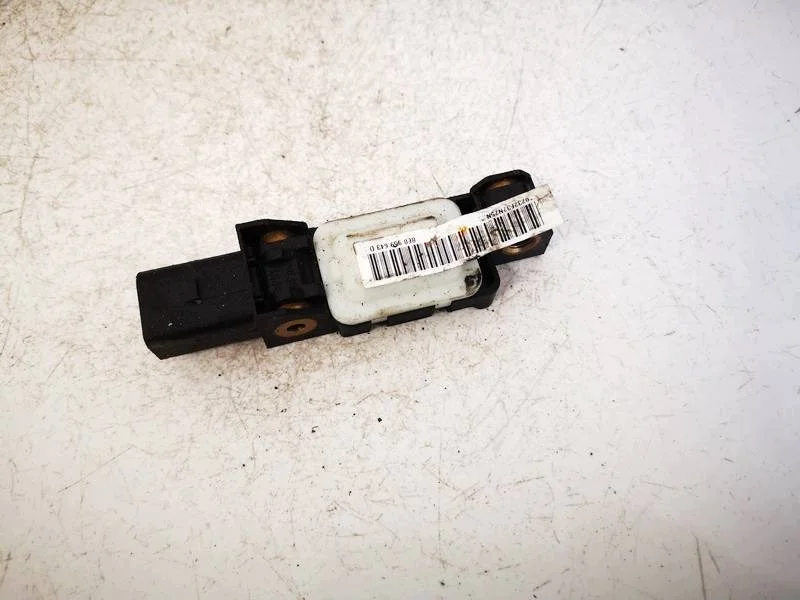 Sensor Airbag Audi A4 1.9 TDI 8E0959643D image 3