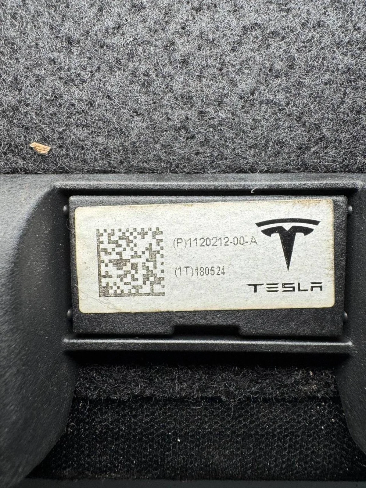 Trunk Cover Panel Tesla Model S 112021200A image 3