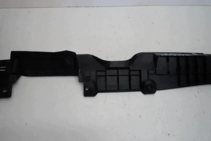 Cache Subaru Crossback II 57731FN000 image 7