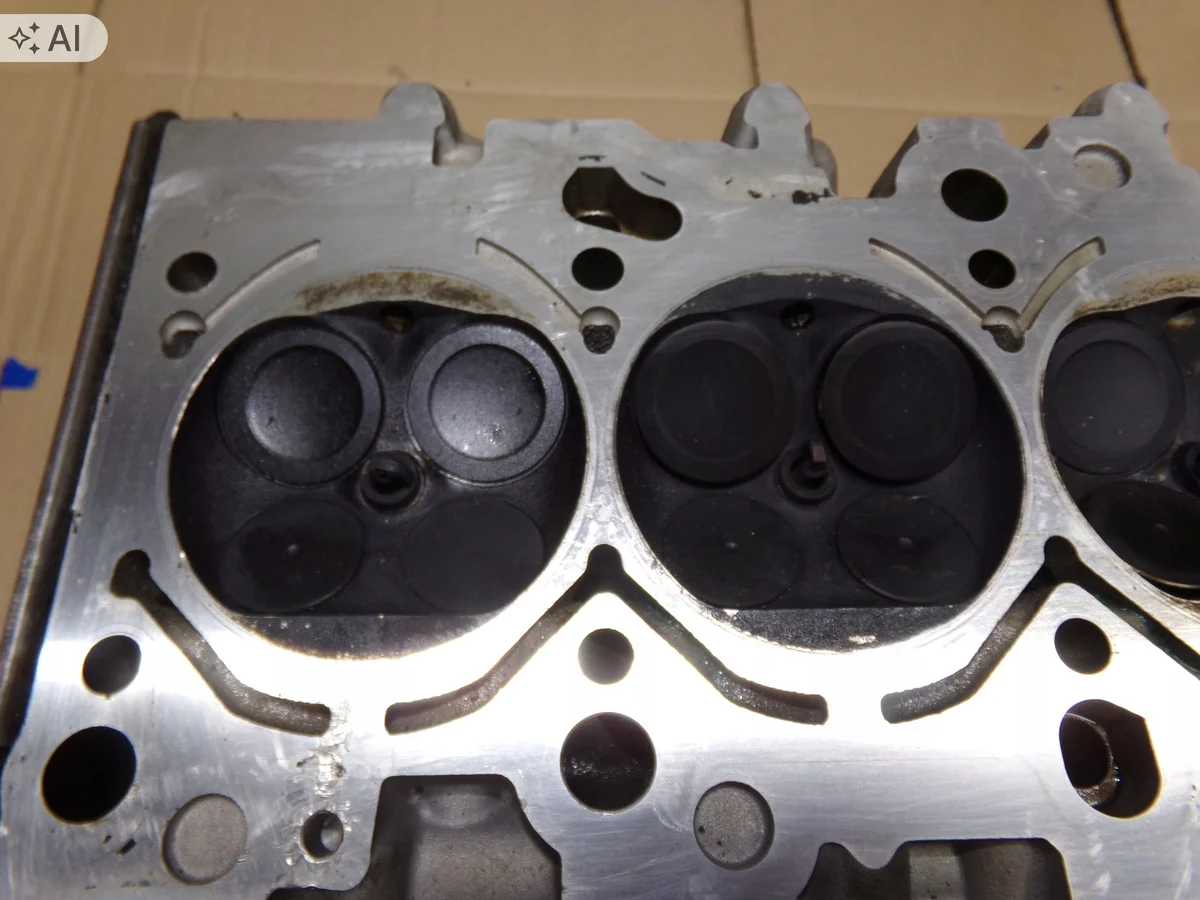 Sylinterikansi Audi A4 B6 2.0 FSI 06D103373AL image 10