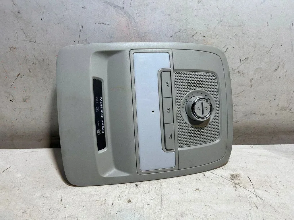 MG ZS Luz Interior Cabine 10342185