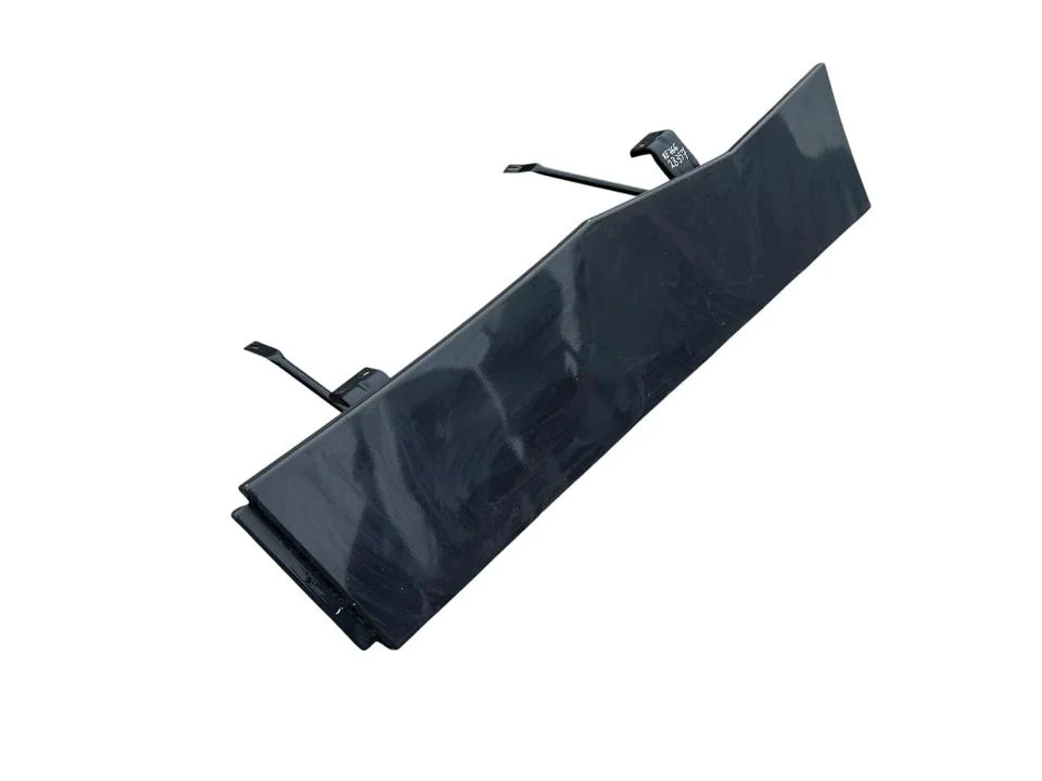 Spoiler latéral cabine Renault Trucks T 7482278535