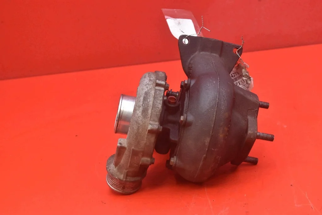 Turbolaturi 8689592 Volvo S60 S80 V70 II 2.4 D5