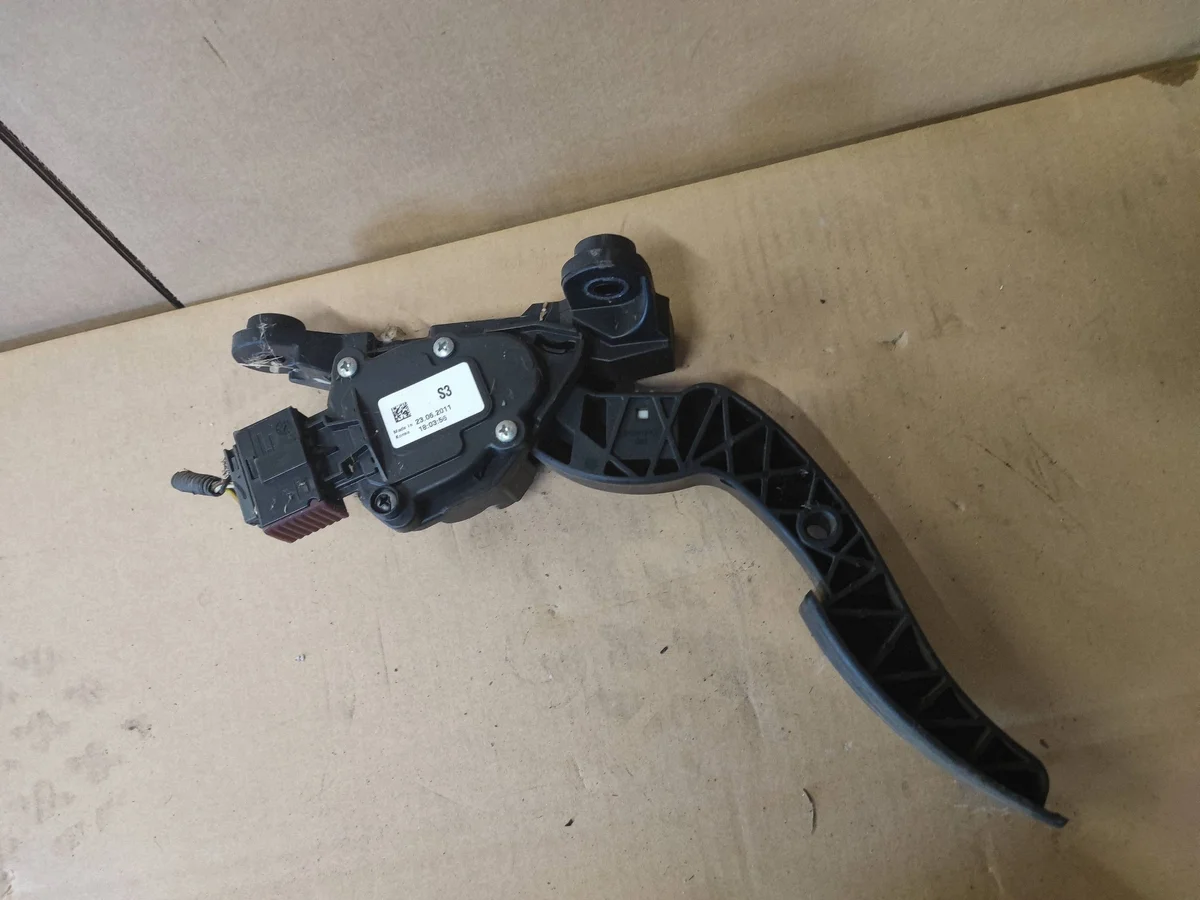 Pedale acceleratore Kia Rio III 1.4 16V