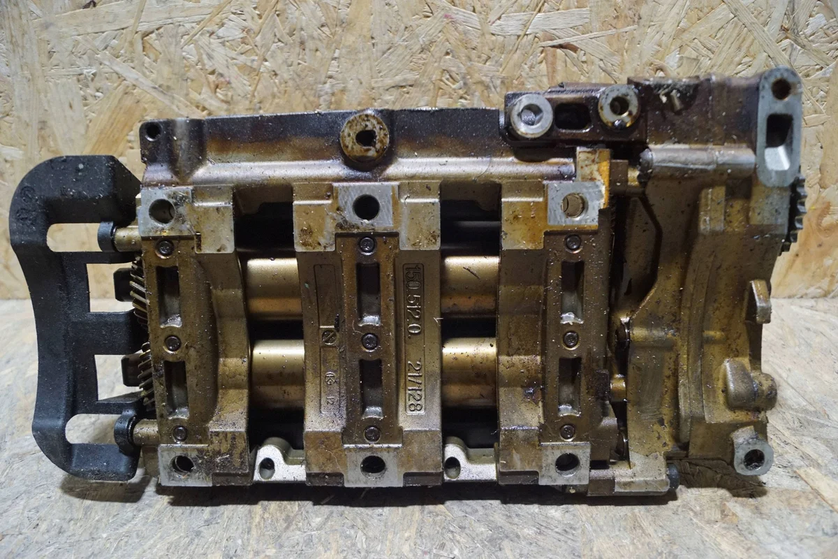 BMW Pompa Olio 7544555 image 10