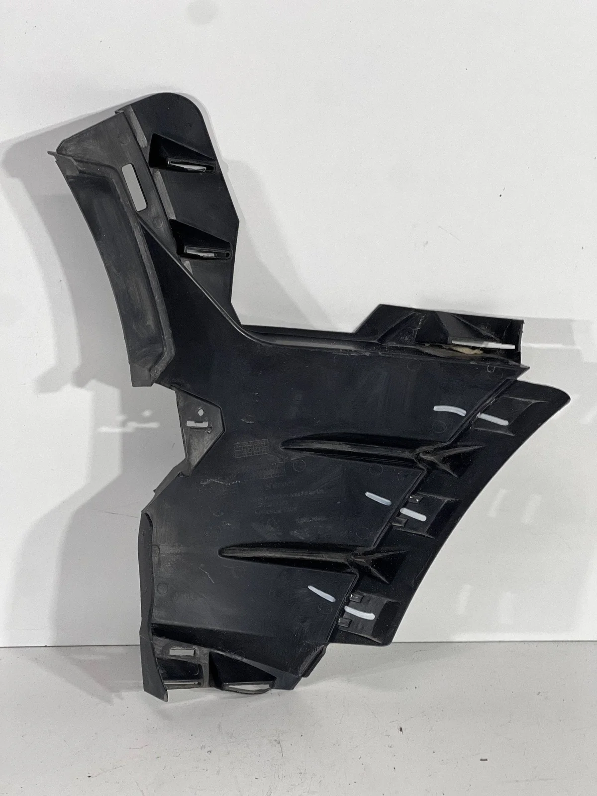 Cache sous pare-chocs avant Mercedes-Benz GLB X247 A2478853303