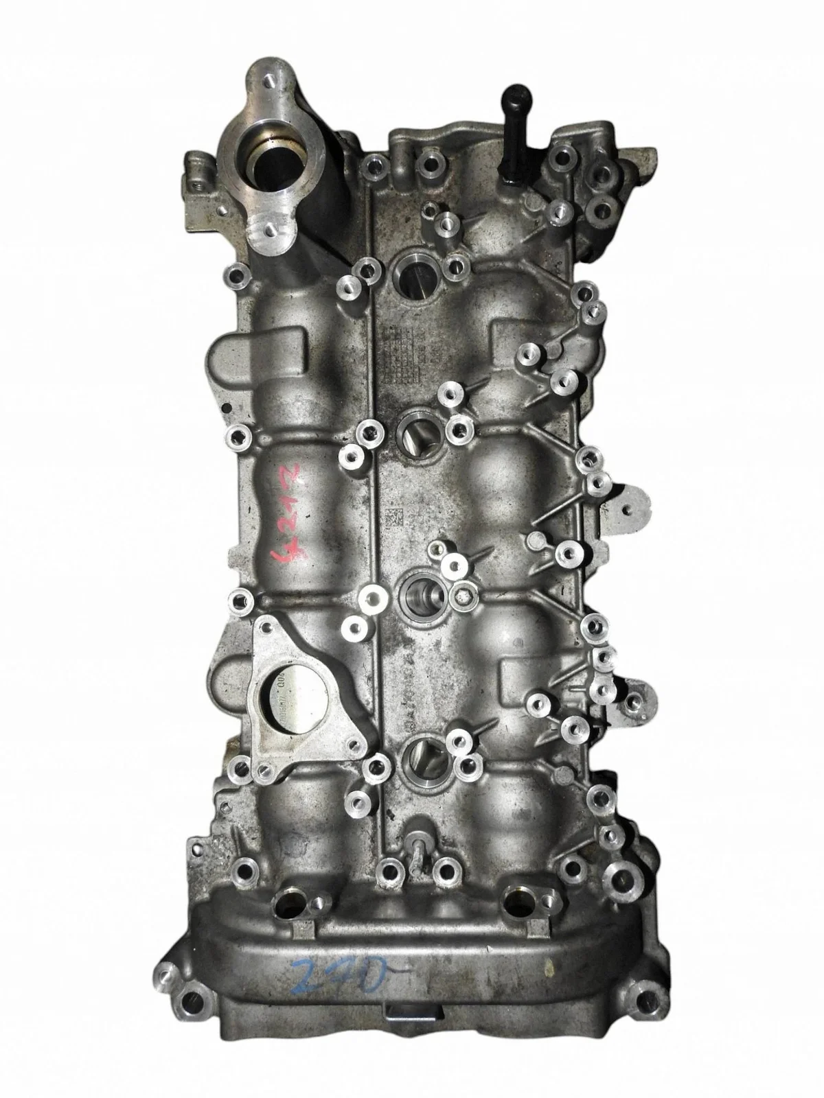 Sylinterikansi Mercedes 2.0 CGI R270016