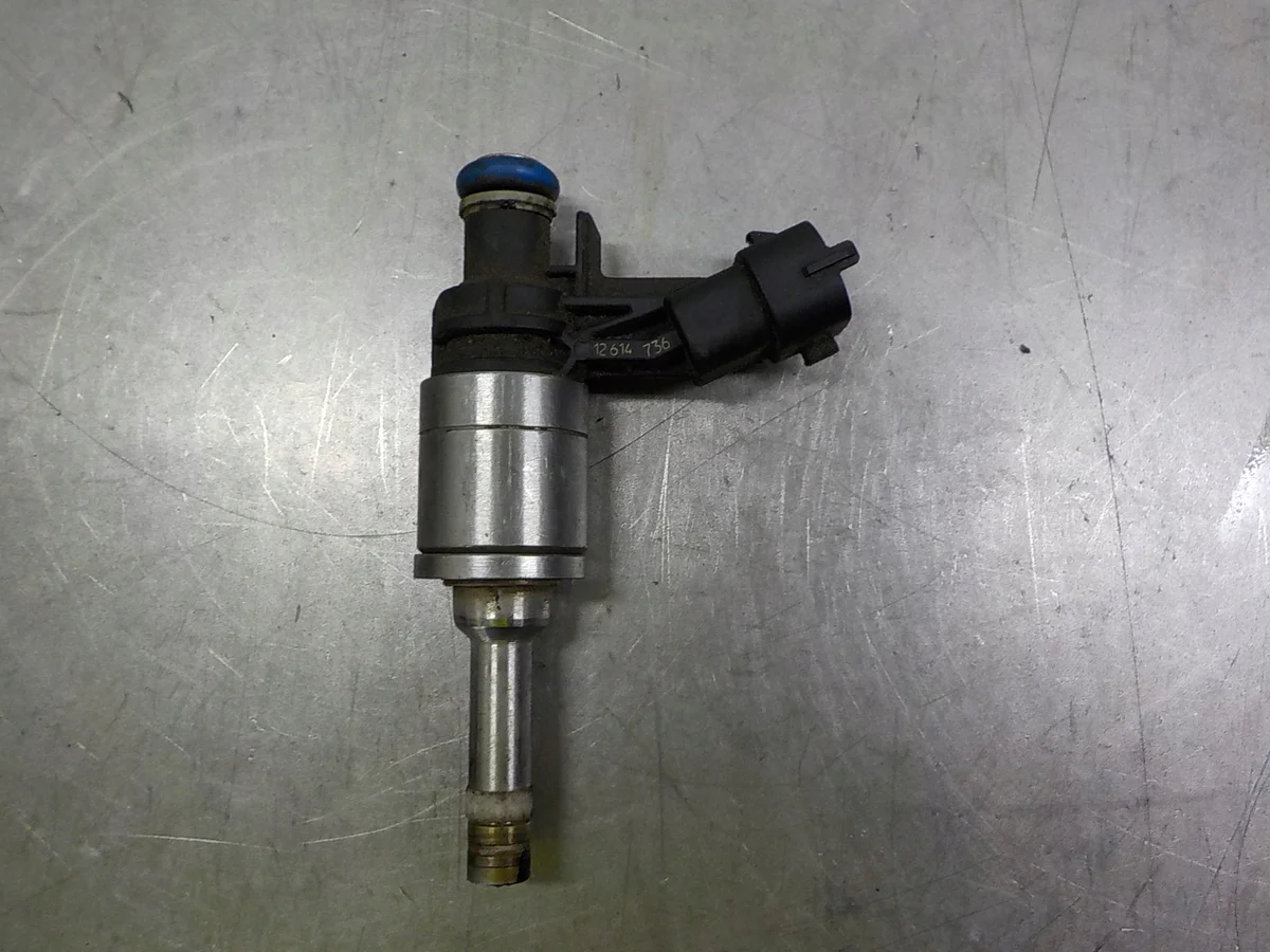 Opel Insignia Injector 0261500055 image 4