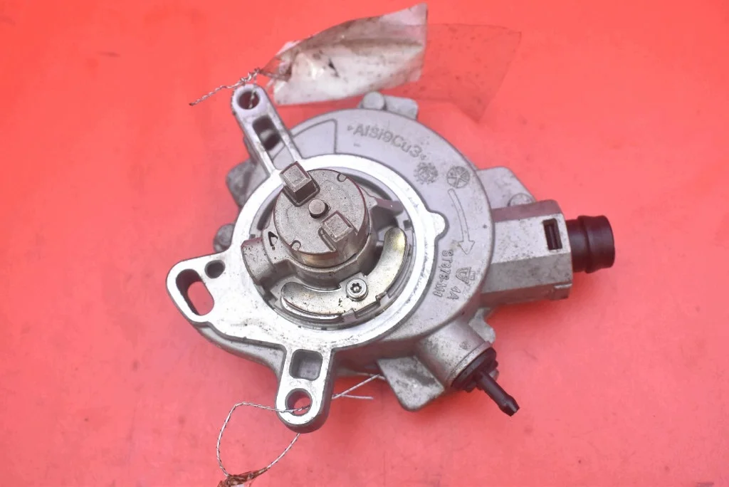 Pompa Vuoto Ford Focus MK3 CM5G-2A451-GB