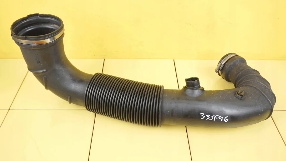 Mercedes-Benz Sprinter W907 Luchtpijp A6510940051